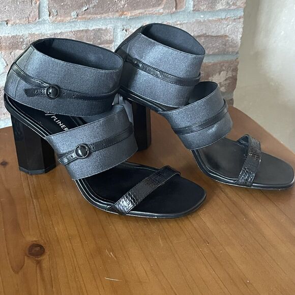 Donald J Pliner Edie Open Toe Size 8 Pumps Sandals Heels Black Italian Leather - Picture 11 of 14